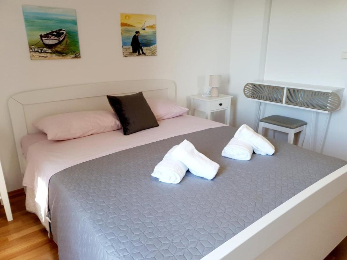 Apartman Sime Tribalj Buitenkant foto