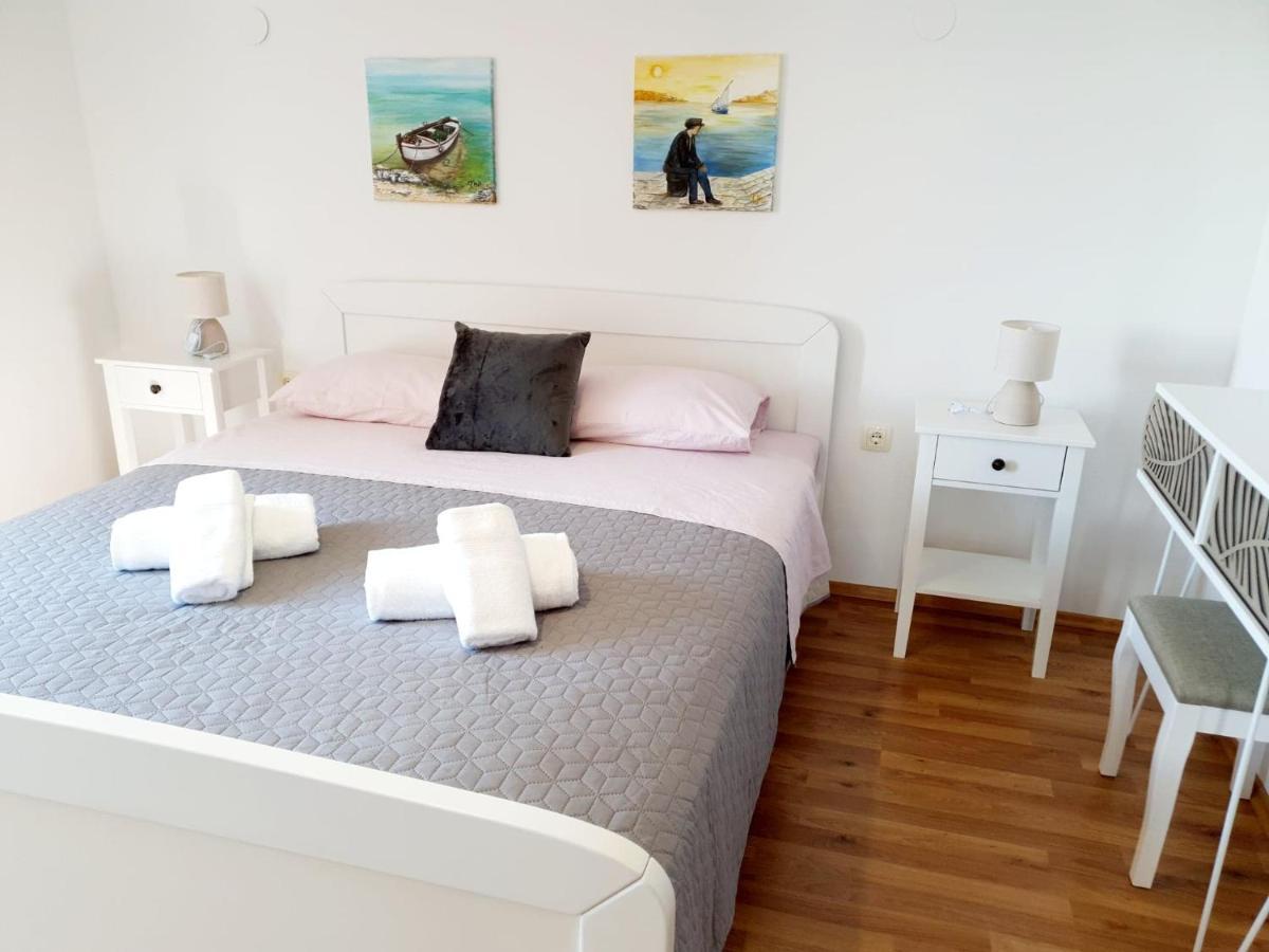 Apartman Sime Tribalj Buitenkant foto