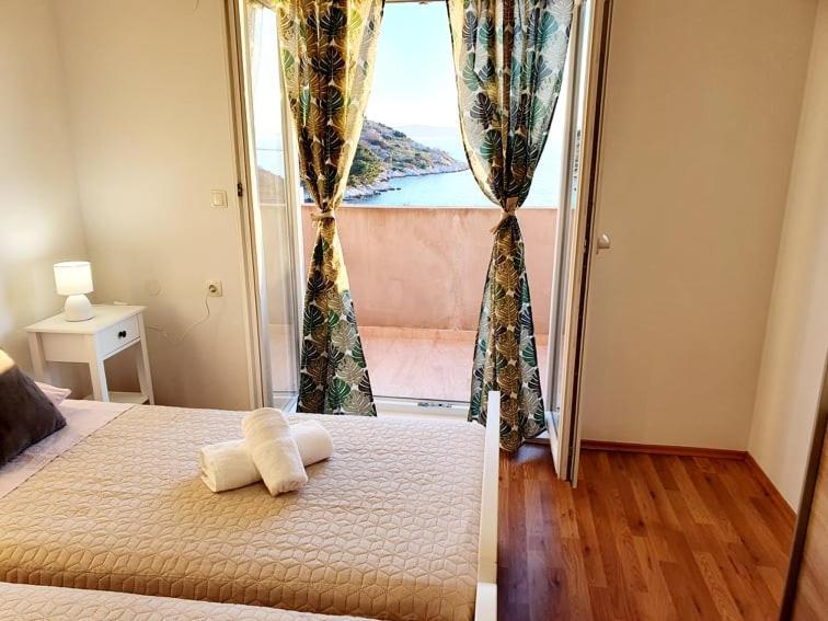 Apartman Sime Tribalj Buitenkant foto